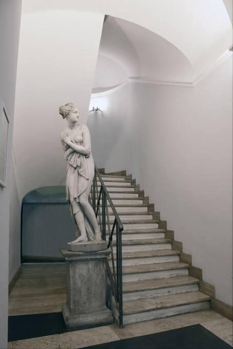 Apartment Piazza Di Spagna - Family Rom